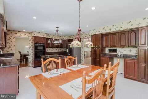 Kitchen - 305 Overview Dr, Abingdon, MD 21009 photo 6 of 6