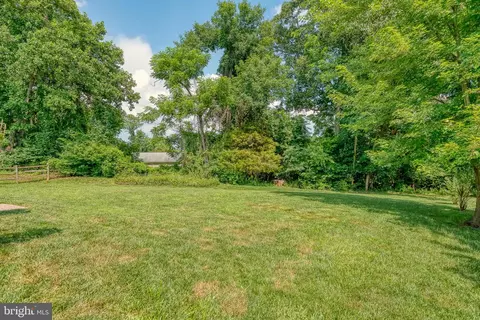 Exterior - 305 Overview Dr, Abingdon, MD 21009 photo 10 of 14