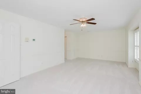 Living - 305 Overview Dr, Abingdon, MD 21009 photo 5 of 9