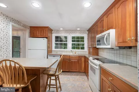 304 Blackburn Ct, Joppa, MD 21085 photo 9