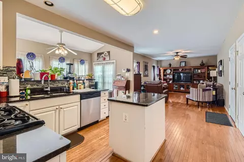 321 Powdersby Rd, Joppa, MD 21085 photo 11