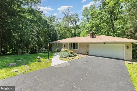 1706 Laurel Brook Rd, Fallston, MD 21047 photo 2