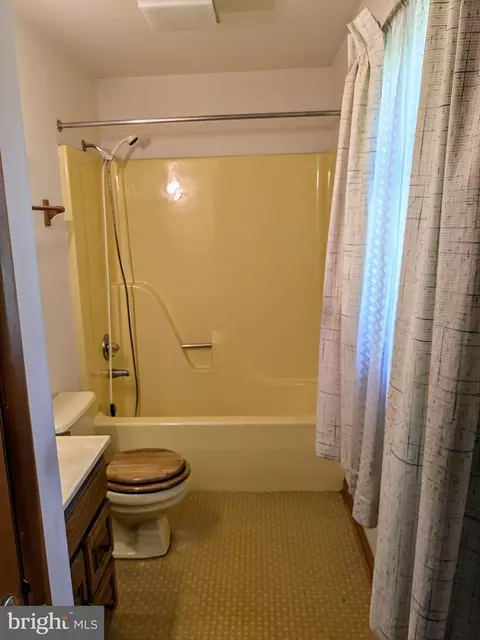2408 Old Mountain Central Rd, Joppa, MD 21085 photo 15