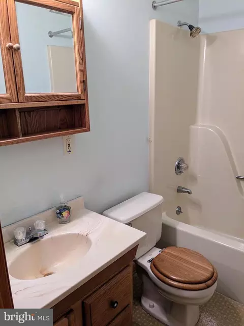 2408 Old Mountain Central Rd, Joppa, MD 21085 photo 11