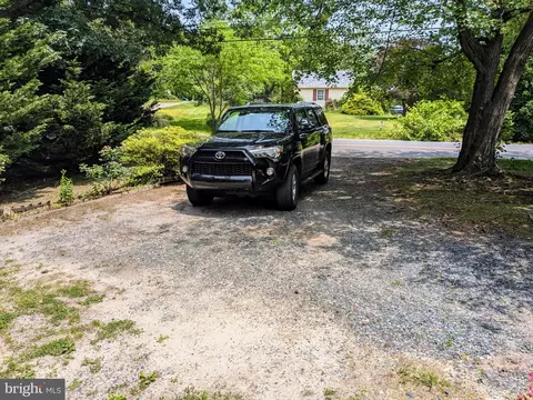 2408 Old Mountain Central Rd, Joppa, MD 21085 photo 5