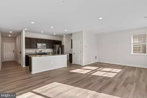 Entry Way - 742 Managrass Dr, Joppa, MD 21085 photo 7 of 12