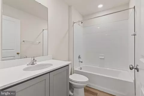 Entry Way - 338 Hackley Dr, Joppa, MD 21085 photo 9 of 12