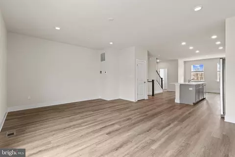 Living - 338 Hackley Dr, Joppa, MD 21085 photo 2 of 3