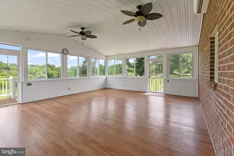 Exterior - 1404 Stockton Rd, Joppa, MD 21085 photo 4 of 5