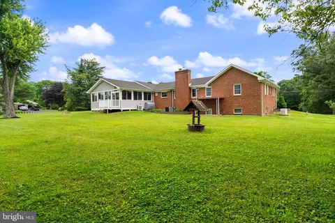 Exterior - 1404 Stockton Rd, Joppa, MD 21085 photo 2 of 5