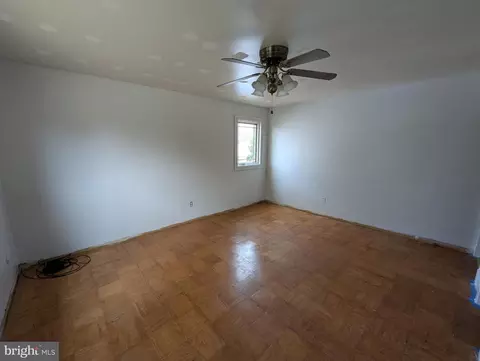 Living - 417 Kemper Rd, Joppa, MD 21085 photo 5 of 5