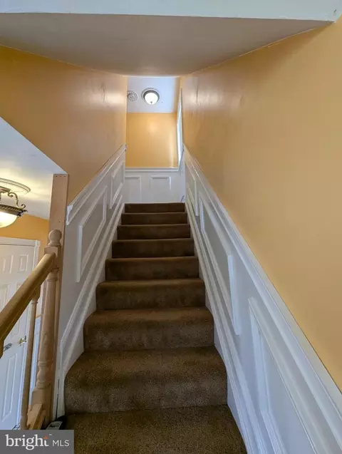 Entry Way - 417 Kemper Rd, Joppa, MD 21085 photo 4 of 6