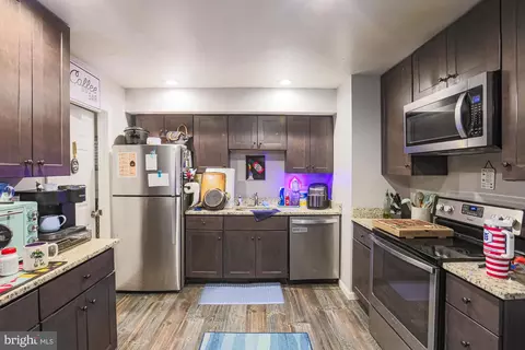 Kitchen - 652 Shore Dr, Joppa, MD 21085 photo 1 of 1
