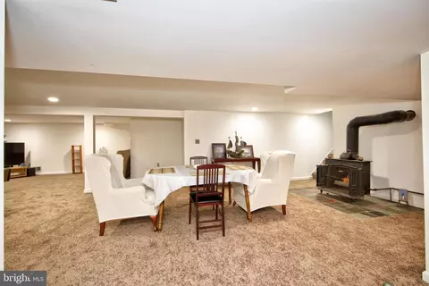 Dining - 1307 Philadelphia Rd, Joppa, MD 21085 photo 4 of 4