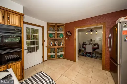 Entry Way - 1307 Philadelphia Rd, Joppa, MD 21085 photo 3 of 4