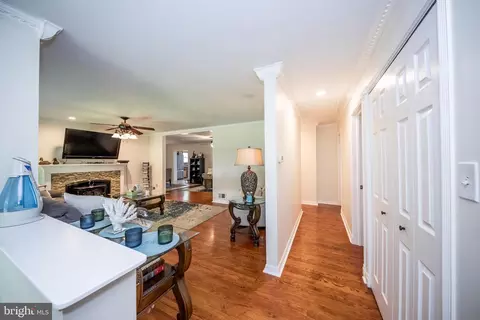 Entry Way - 1307 Philadelphia Rd, Joppa, MD 21085 photo 2 of 4