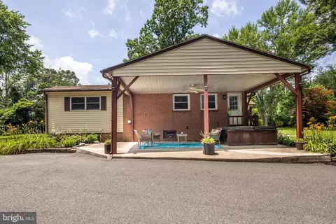 Exterior - 1307 Philadelphia Rd, Joppa, MD 21085 photo 4 of 21