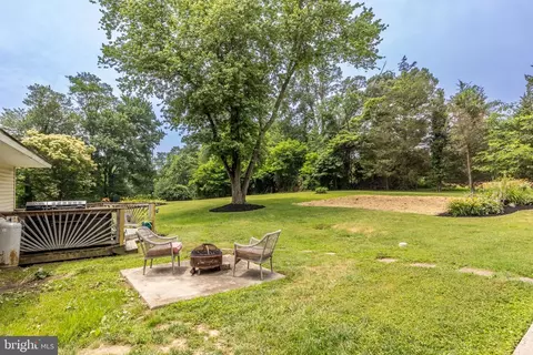 Exterior - 1307 Philadelphia Rd, Joppa, MD 21085 photo 13 of 21