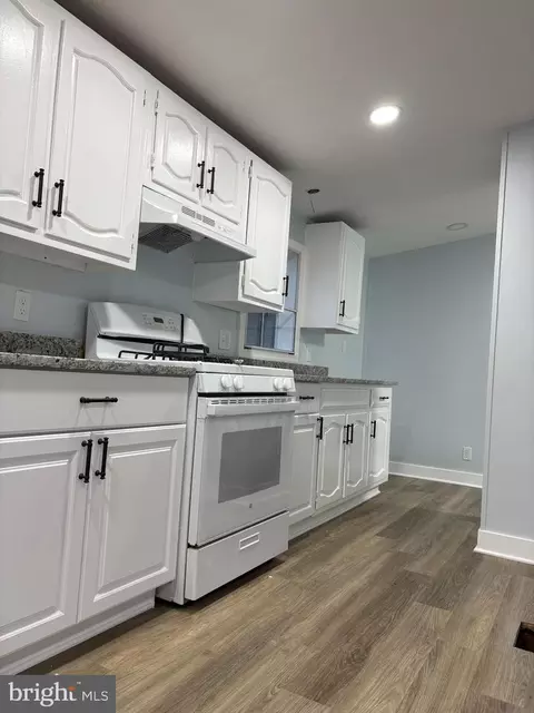 37 Pine St, Havre De Grace, MD 21078