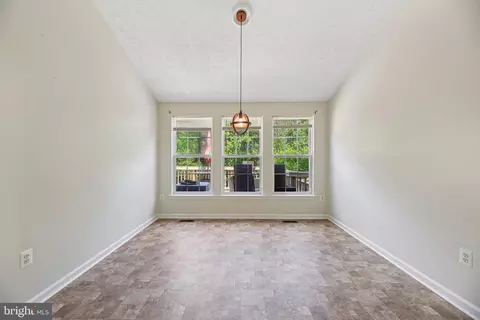 526 Sourghum Ct, Joppa, MD 21085 photo 5