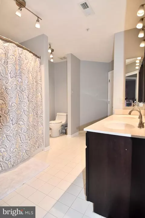 Bath - 3166 Freestone Ct, Abingdon, MD 21009 photo 2 of 3