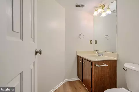 Bath - 2907 Byron Ct, Abingdon, MD 21009 photo 1 of 2