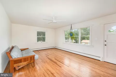 1316 Winding Valley Dr, Joppa, MD 21085 photo 6