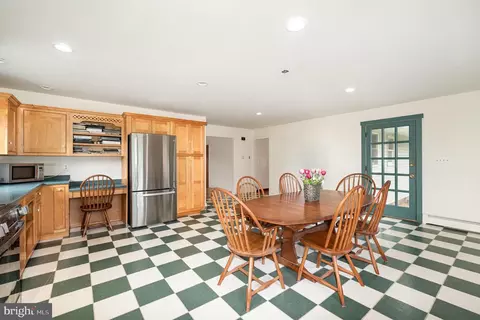 1316 Winding Valley Dr, Joppa, MD 21085 photo 10
