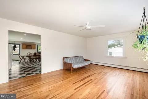 1316 Winding Valley Dr, Joppa, MD 21085 photo 7