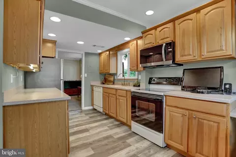 237 Haverhill Rd, Joppa, MD 21085 photo 6