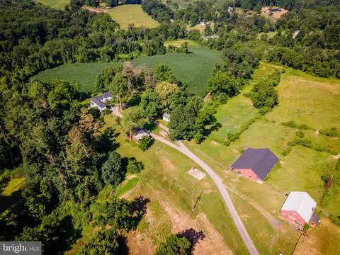 View/Area - 2131 Baldwin Mill Rd, Fallston, MD 21047 photo 13 of 41