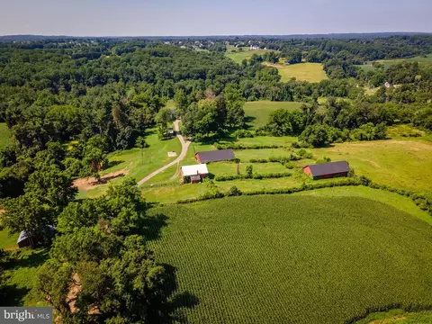 View/Area - 2131 Baldwin Mill Rd, Fallston, MD 21047 photo 5 of 41
