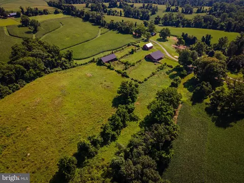 View/Area - 2131 Baldwin Mill Rd, Fallston, MD 21047 photo 6 of 41