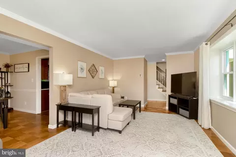Living - 671 Trimble Rd, Joppa, MD 21085 photo 4 of 4