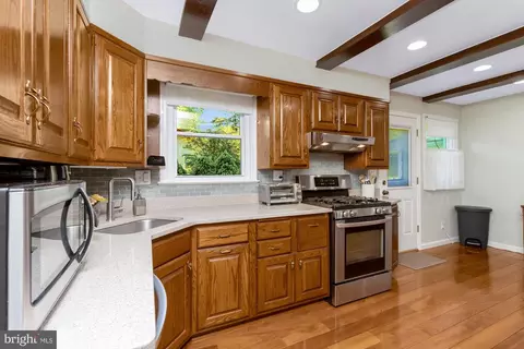 Kitchen - 671 Trimble Rd, Joppa, MD 21085 photo 3 of 3