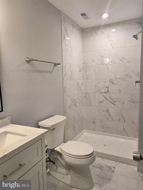 Bath - 424 Trimble Rd, Joppa, MD 21085 photo 3 of 4