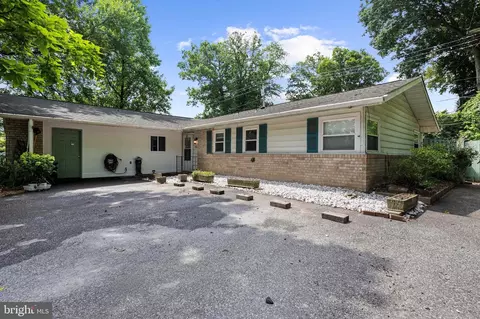 Exterior - 902 Joppa Farm Rd, Joppa, MD 21085 photo 1 of 8