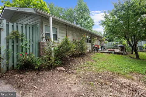 Exterior - 902 Joppa Farm Rd, Joppa, MD 21085 photo 6 of 8