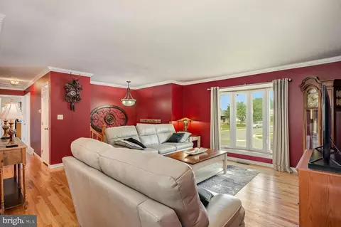 708 Tulip Ct, Edgewood, MD 21040 photo 8