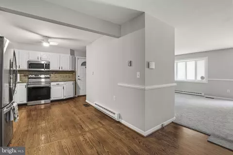 Entry Way - 2306 Choate Rd, Fallston, MD 21047 photo 1 of 4