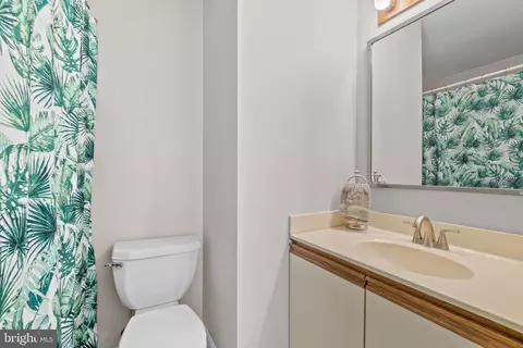 Bath - 3214 Pine Crest Ct, Abingdon, MD 21009 photo 2 of 3