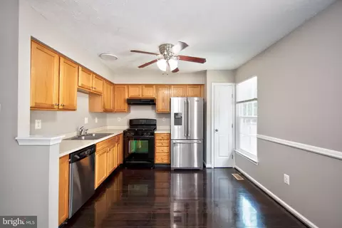 Kitchen - 580 Macintosh Cir, Joppa, MD 21085 photo 1 of 1
