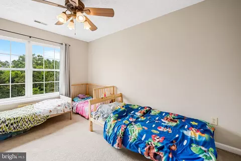 Bedroom - 560 Doefield Ct, Abingdon, MD 21009 photo 4 of 5