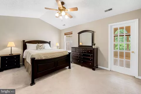Bedroom - 560 Doefield Ct, Abingdon, MD 21009 photo 2 of 5