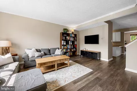 Living - 560 Doefield Ct, Abingdon, MD 21009 photo 2 of 2