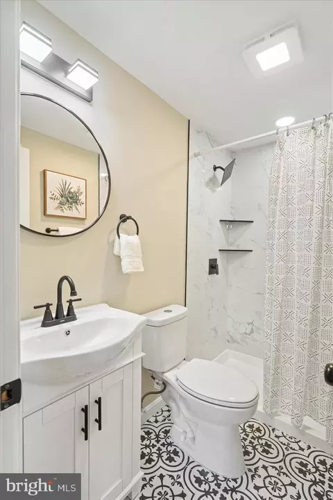 Bath - 2701 Mede Ct, Fallston, MD 21047 photo 1 of 5