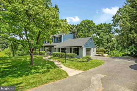 Exterior - 2701 Mede Ct, Fallston, MD 21047 photo 3 of 5