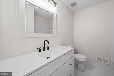 2406 Chatau Ct, Fallston, MD 21047 photo 13