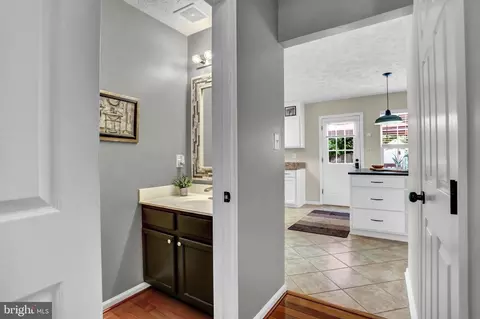 Entry Way - 3202 Lanham Dr, Abingdon, MD 21009 photo 6 of 7