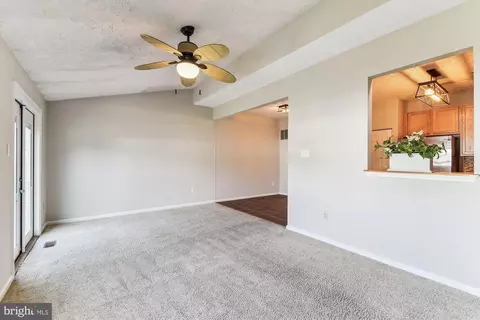 Living - 582 Doefield Ct, Abingdon, MD 21009 photo 3 of 6
